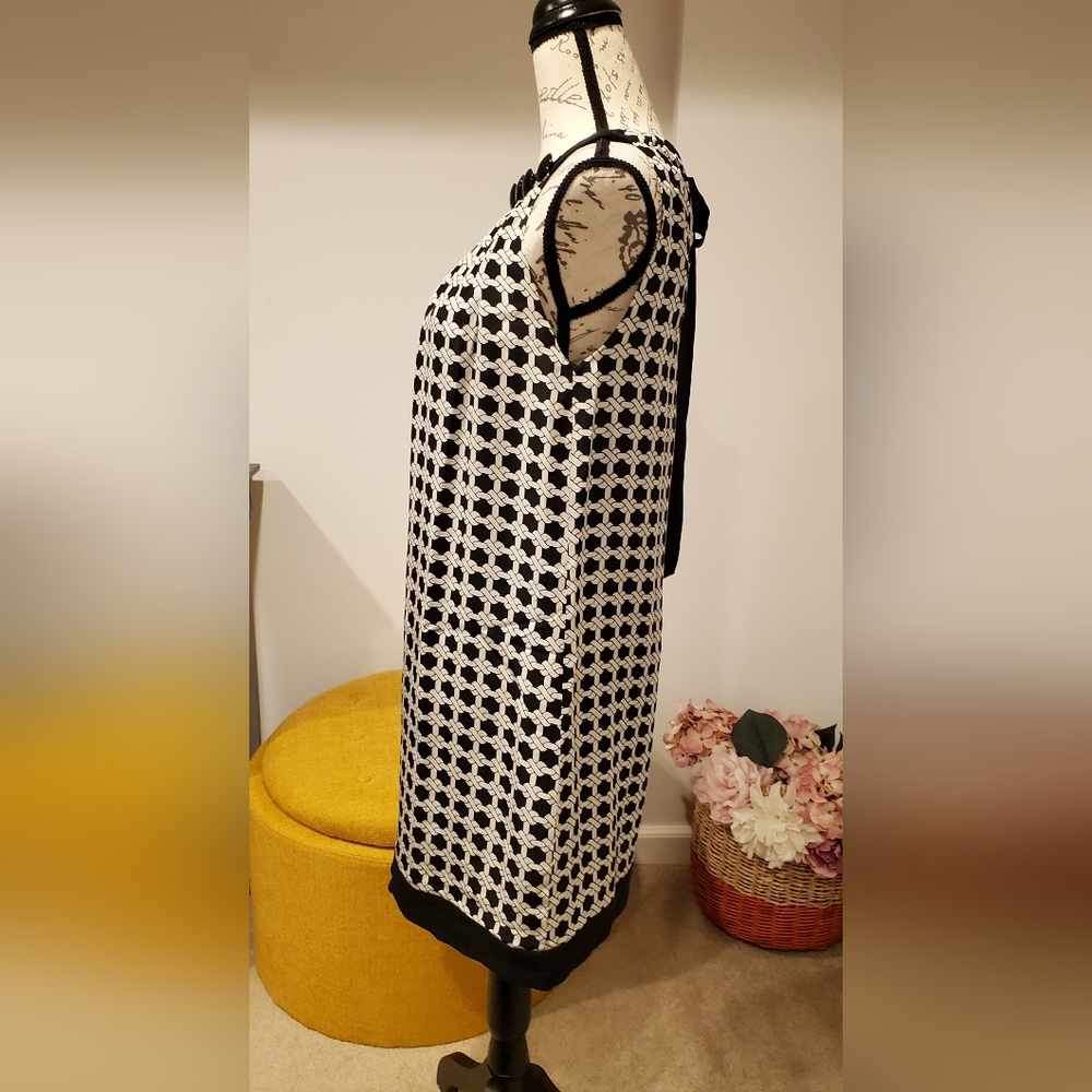 Shoshanna Black and White Patterned Dress,Halter Neck Size 8. - Picture 4 of 13